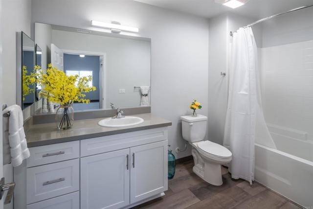 Building Photo - 531 16th St