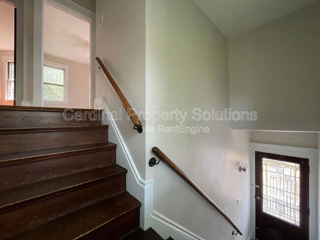 Building Photo - 2710 Ruberg Ave