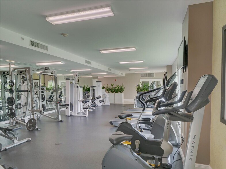 Building Photo - 3000 Coral Way