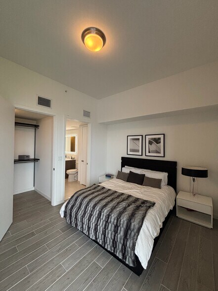 Building Photo - 38 NW 35th St