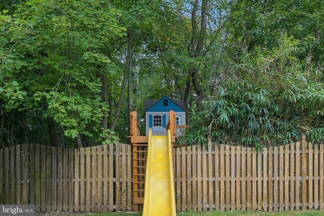 Building Photo - 713 Mimosa Cove Rd