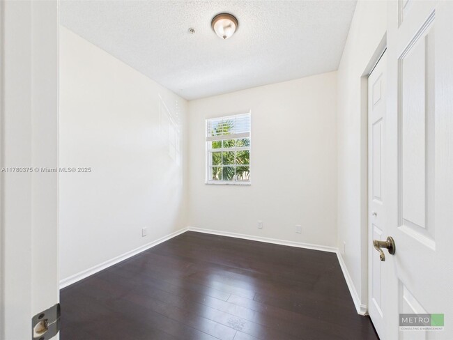 Building Photo - 112 Lighthouse Cir