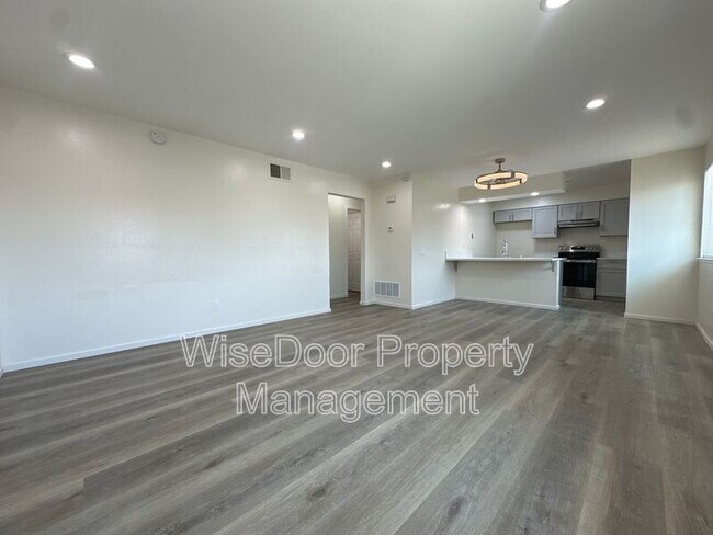 Building Photo - 3404 20th St