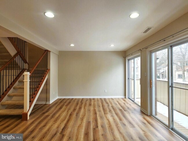 Building Photo - 5451 El Camino