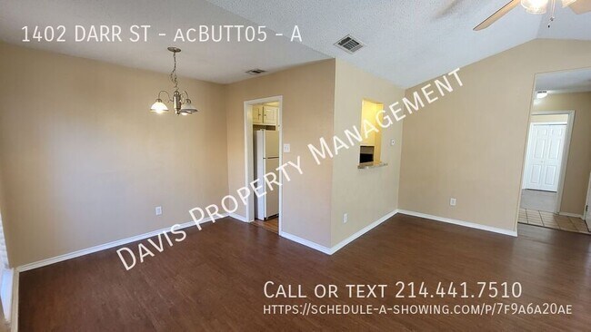 Building Photo - 1402 Darr St