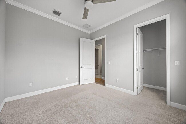 Building Photo - 16007 Whippoorwill Cir