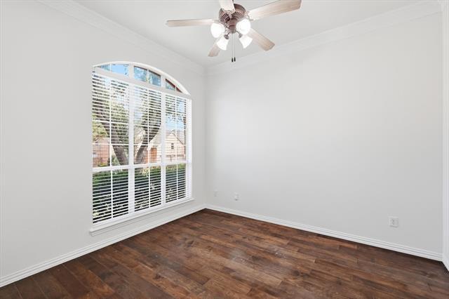 Building Photo - 7105 Langmuir Dr