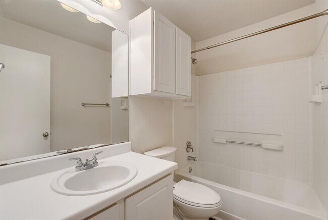 Building Photo - 361 Carriage Way