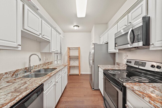 Primary Photo - 2255 Braeswood Park Dr
