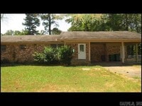 Building Photo - 9900 Pinnacle Valley Rd