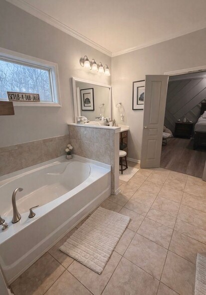 Building Photo - 4972 Garden Brooke Ct