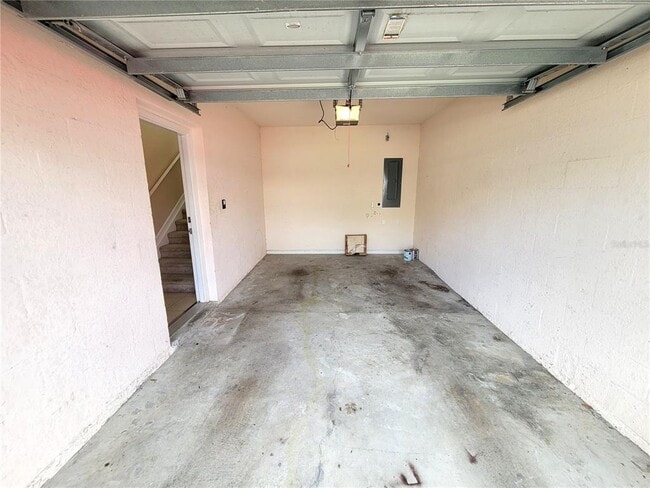 Building Photo - 4555 SW 52nd Cir