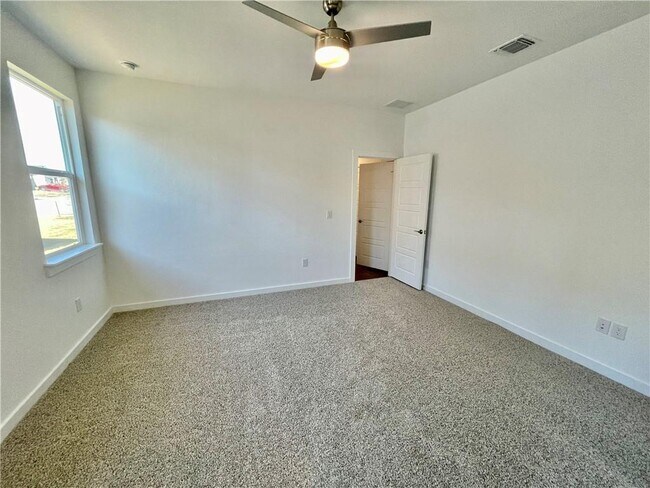 Building Photo - 13505 Baileyfield Dr