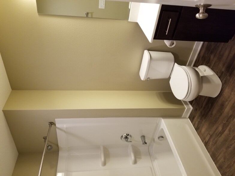 Building Photo - 9061 Burkwood Dr