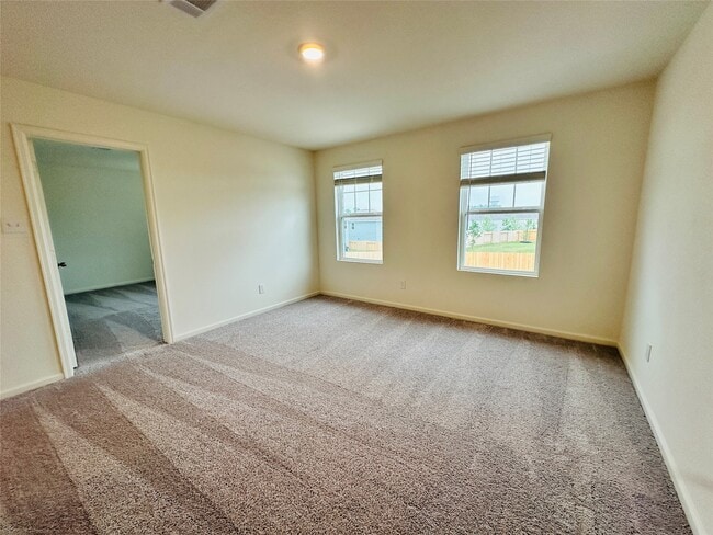 Building Photo - 14850 Calderon Dr