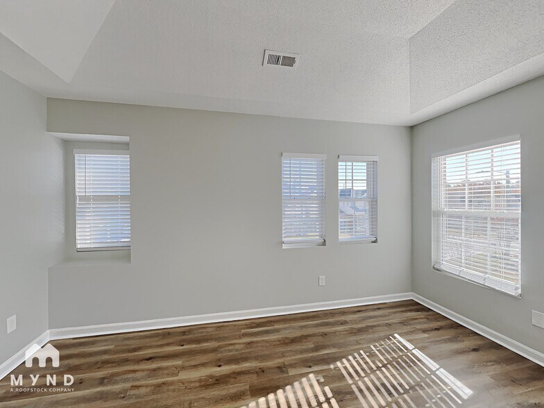 Building Photo - 2628 Quarry Springs Rd