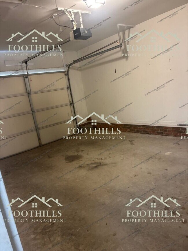 Building Photo - 107 Ashton Ln