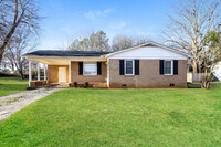 Building Photo - 649 Woodmont Cir