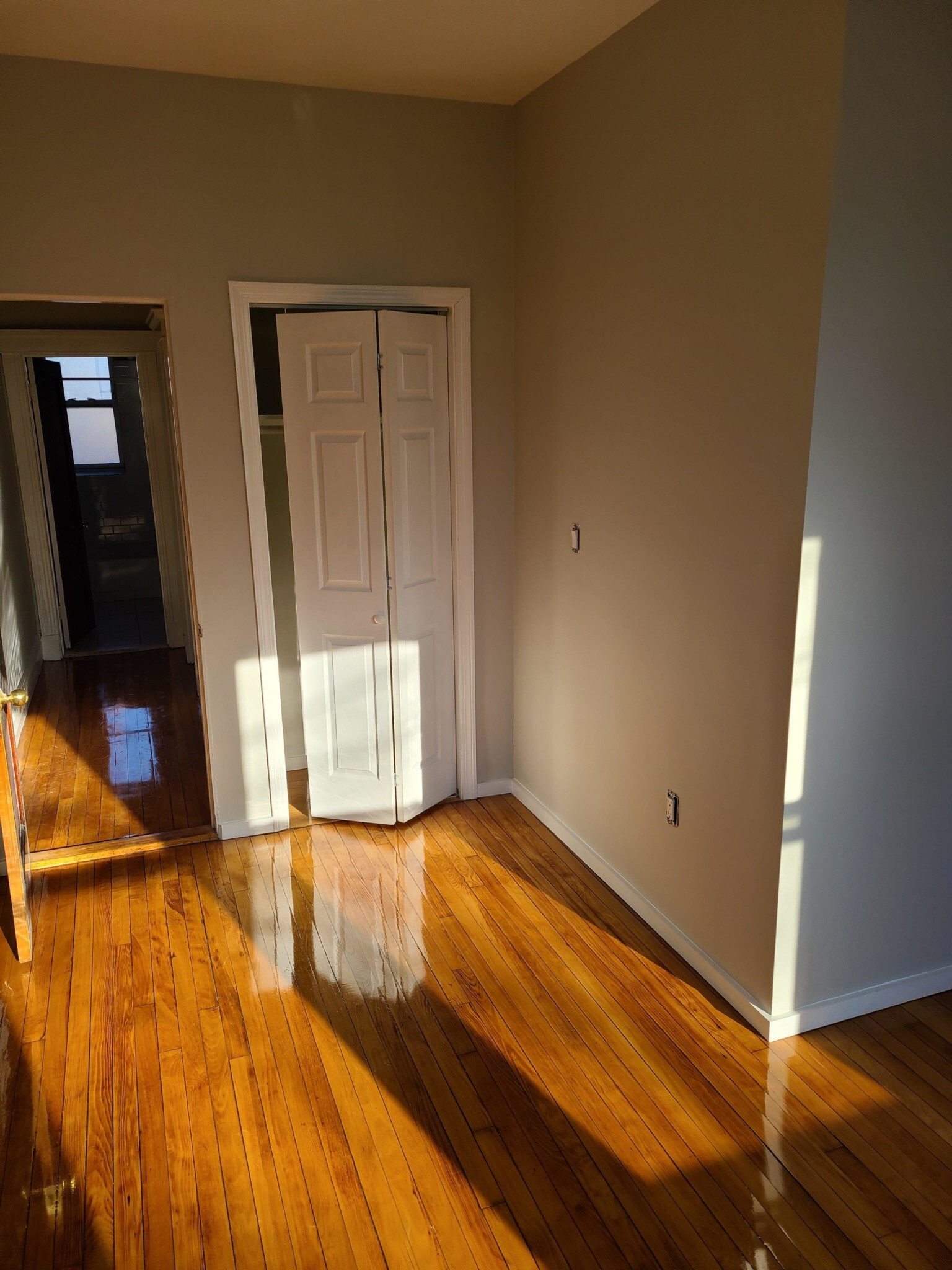Building Photo - 108 Allston St