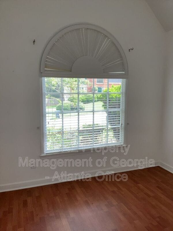 Building Photo - 909 Michael Lee Way
