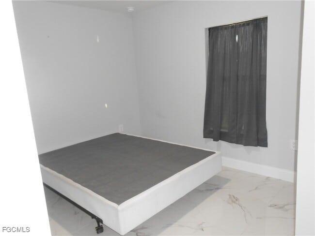 Building Photo - 636 Eisenhower Blvd