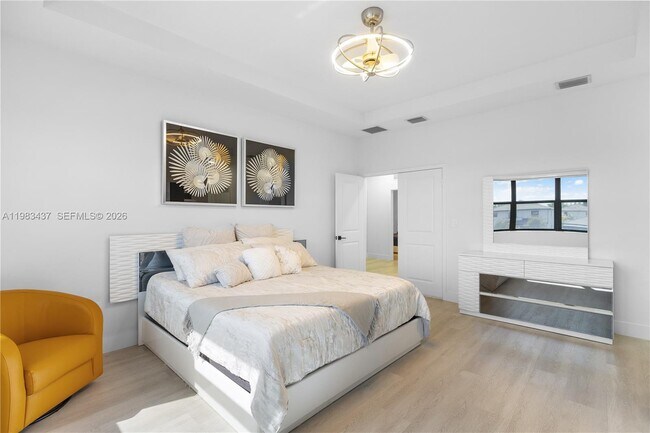 Building Photo - 4335 SW 174th Ave