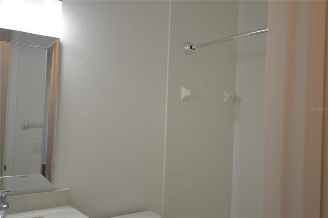 Building Photo - 5728 Biscayne Ct