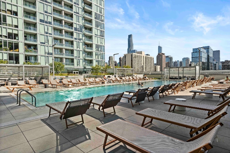 Building Photo - 200 W Hill St