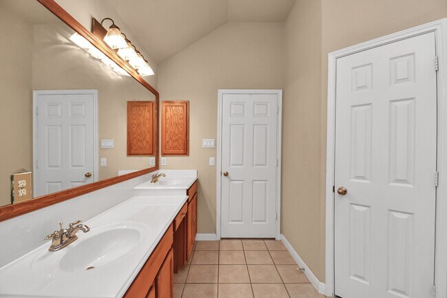 Building Photo - 2924 Perdido Bay Ln