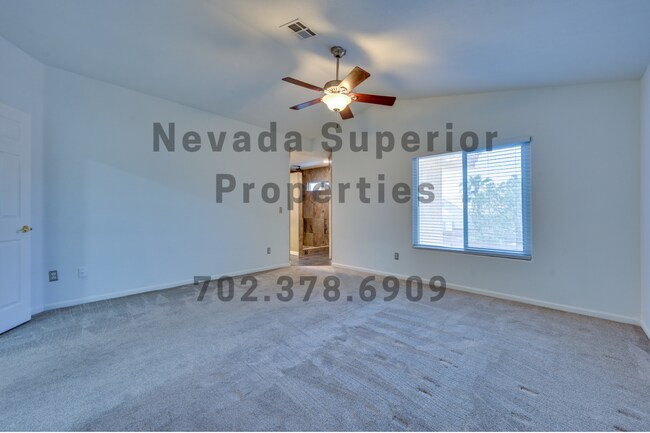 Building Photo - NW!!!  4 Bedrooms!!! Pool!! Spa!! Water Fa...