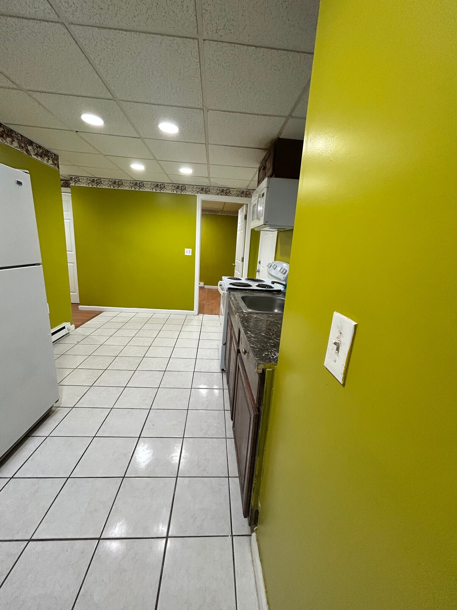 Building Photo - 50 Grand St