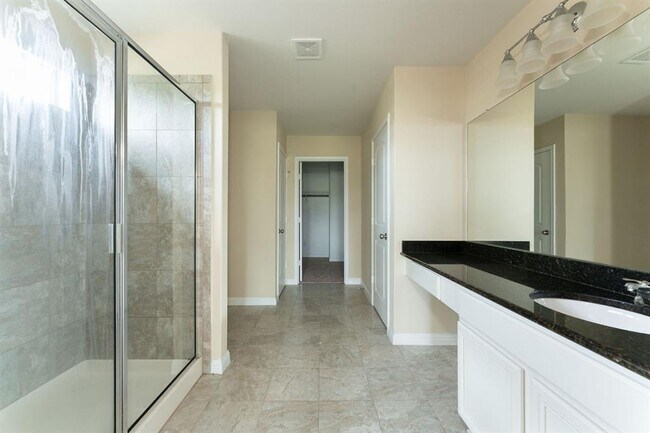 Building Photo - 16329 McAloon Way