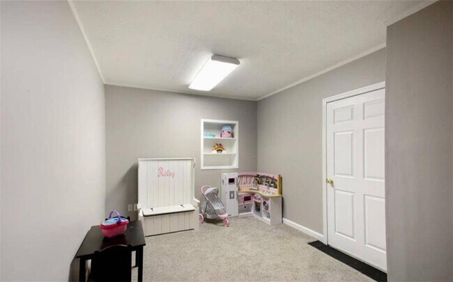 Building Photo - 1825 Hickory Creek Ct NW