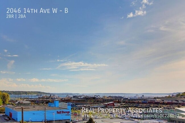 Building Photo - 2046 14th Ave W