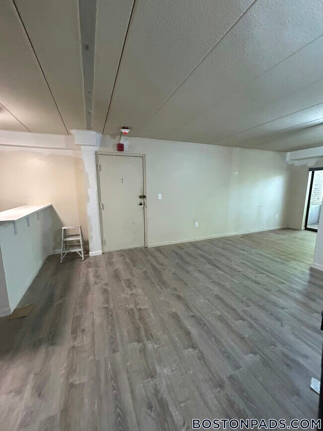 Building Photo - 30 Normandy Ave
