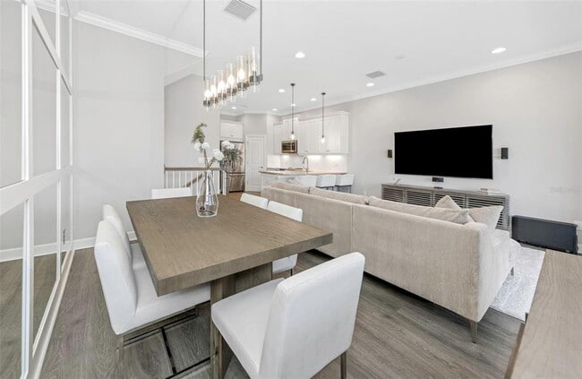 Building Photo - 4022 Rocky Shores Dr