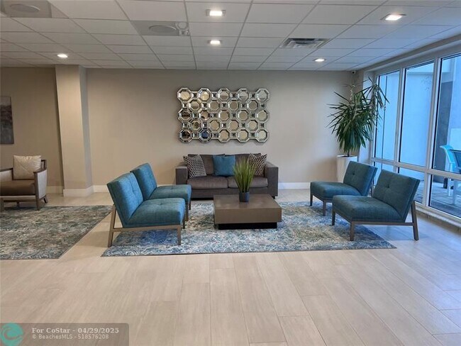 Building Photo - 3500 Galt Ocean Dr