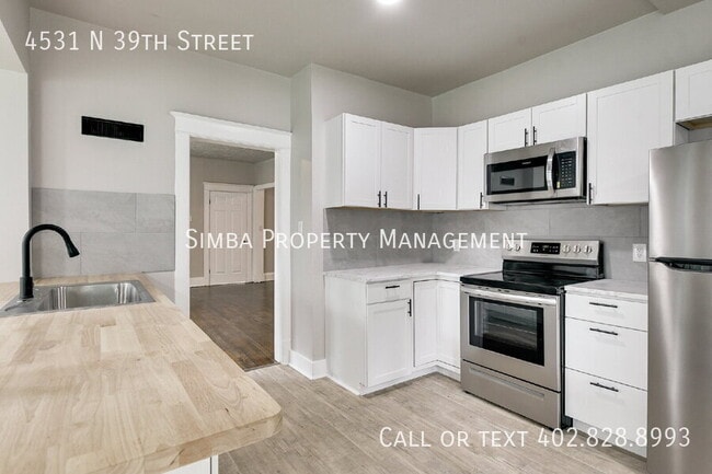 Building Photo - 4531 N 39th St