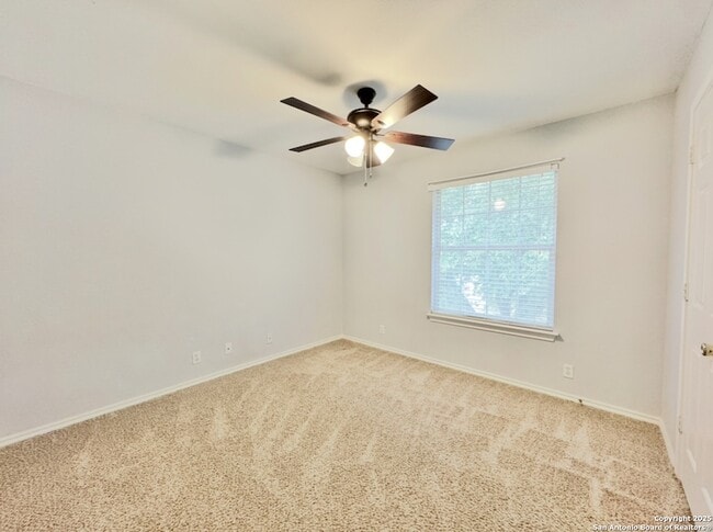 Building Photo - 22134 Goldcrest Run
