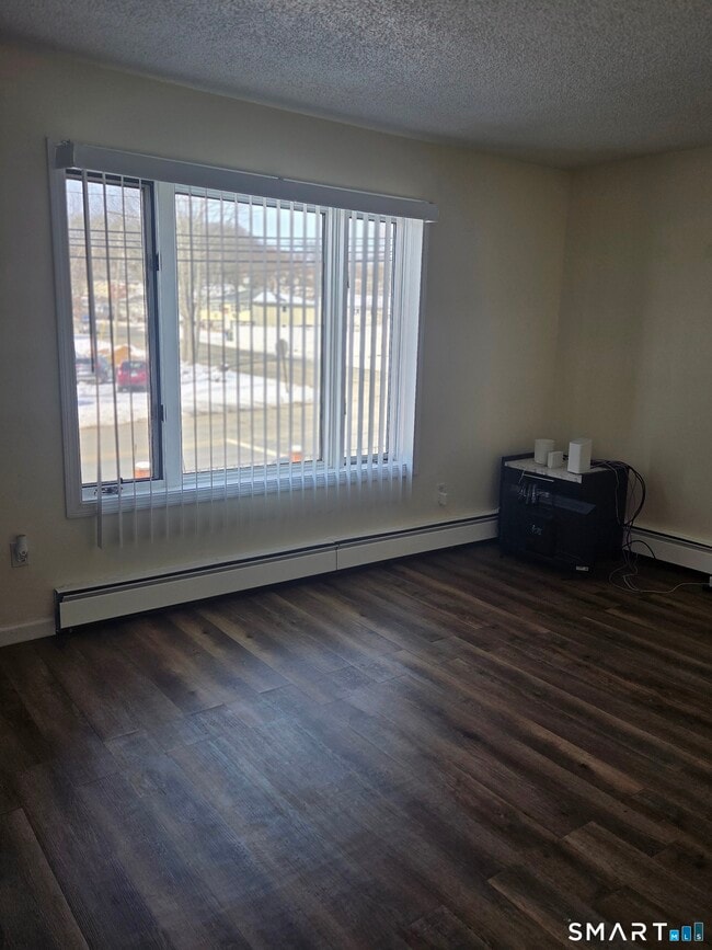 Building Photo - 1101 Highland Ave