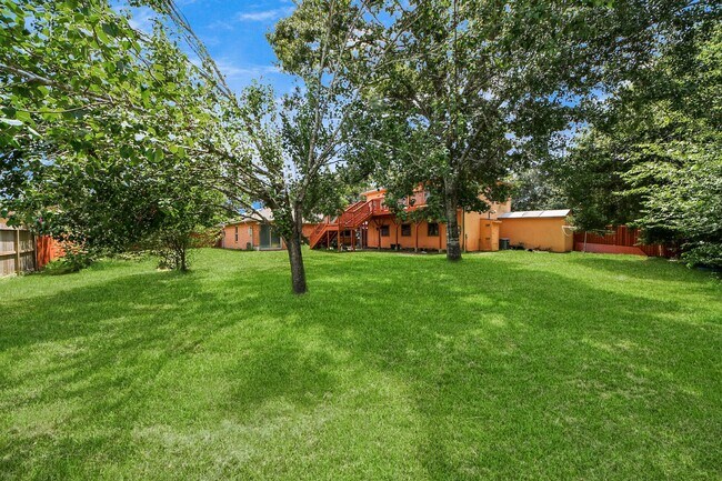 Building Photo - 118 Estate Dr
