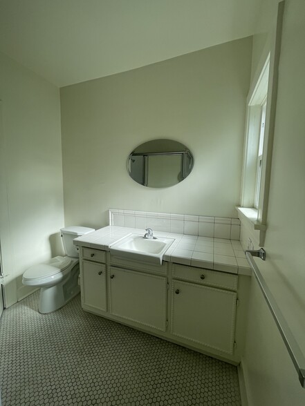 Bathroom - 324 S Coronado St