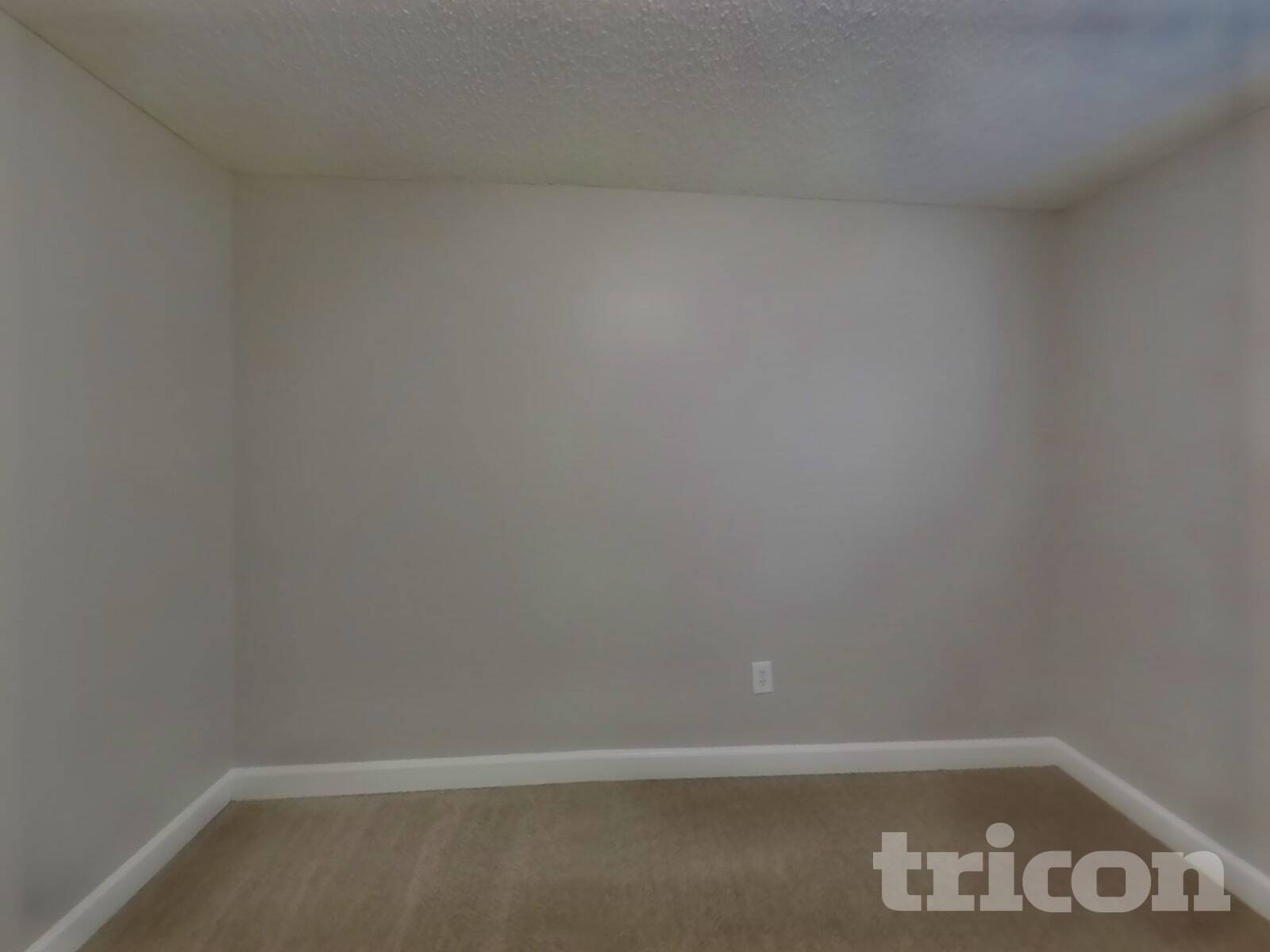 Building Photo - 1641 Rhonda Dr