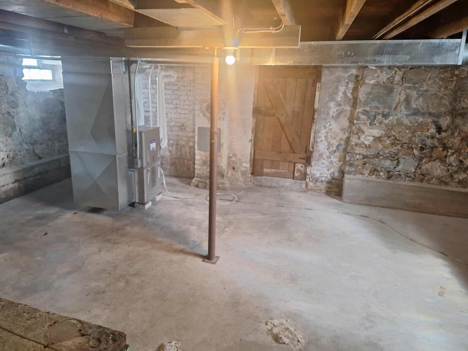 Building Photo - 1808 S 13th St