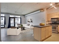 Building Photo - 720 N 4th St