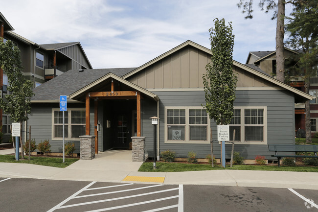 Primary Photo - Heritage Meadow Apartments