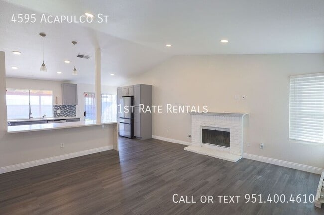 Building Photo - 4595 Acapulco St