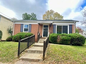 Building Photo - 1409 Taylor St