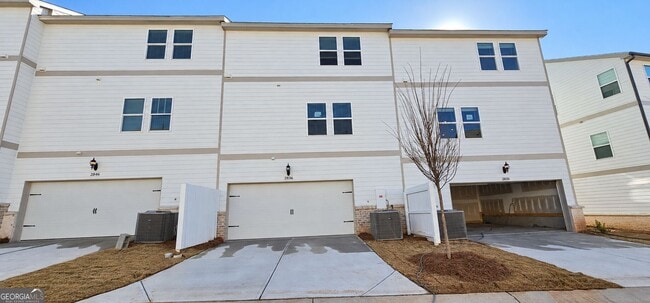 Building Photo - 2836 Devon Vale St