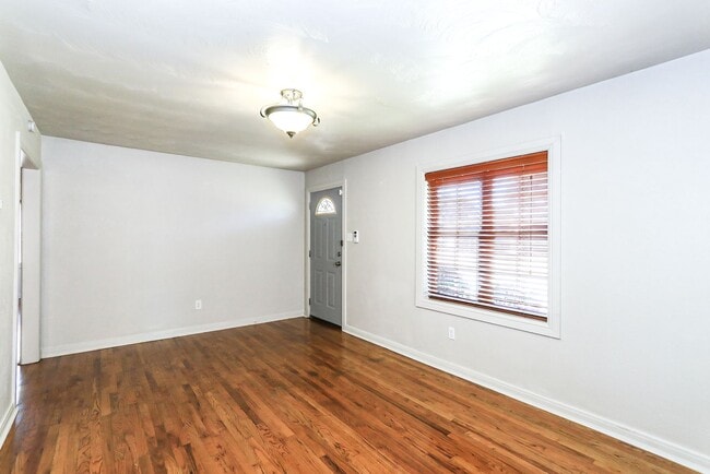 Building Photo - Pre-Leasing for Fall With Lawn and Alarm Service! - Charming 2 Bedroom 1 Bath!